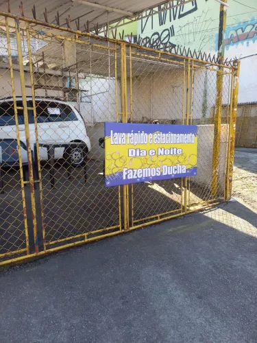 Lava Rápido e Estacionamento - Fazemos Ducha!