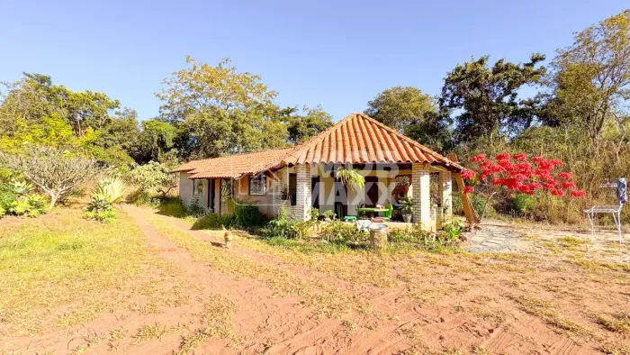 Núcleo Rural Euller Paranhos - Chácara de 28000 m² - formada
