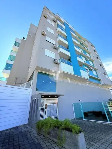 Box garagem localizado no bairro Camobi