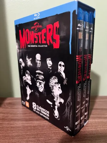 Blu-ray Coleção Monstros (Monsters The Essential Collection) 8 Discos