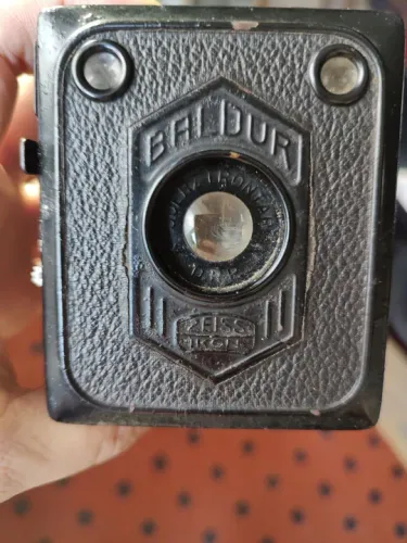 Câmera antiga toda original 