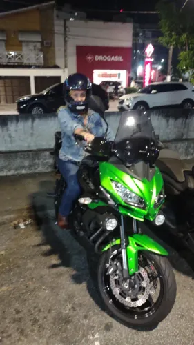 Kavazaki versys 650  2021 15,8MKM