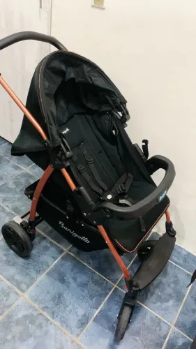 Carrinho e bebê conforto burigotto