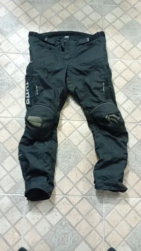 Calça de moto - Tutto (2XL) ou 44 no Brasil 