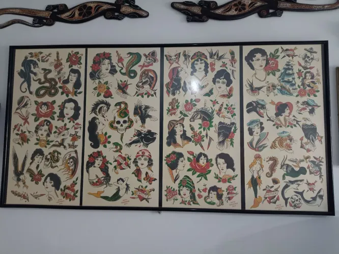 Quadro de Tatuagens Estilo Old School - Arte de Parede