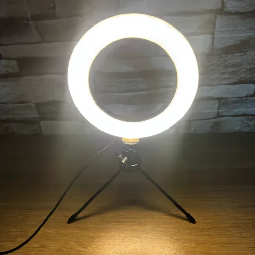 RING LIGHT DE MESA 6?