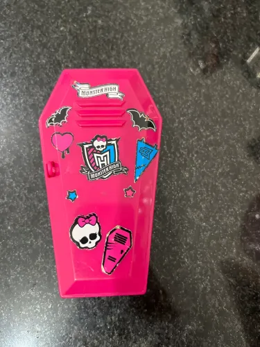 Caixão Cofre Monster High