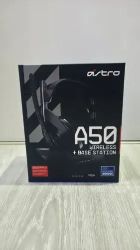 Headset Sem Fio ASTRO Gaming A50 + Base Station Gen 4