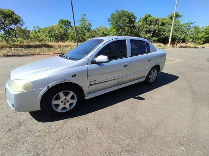 ASTRA 2.0 2007 COMPLETO 