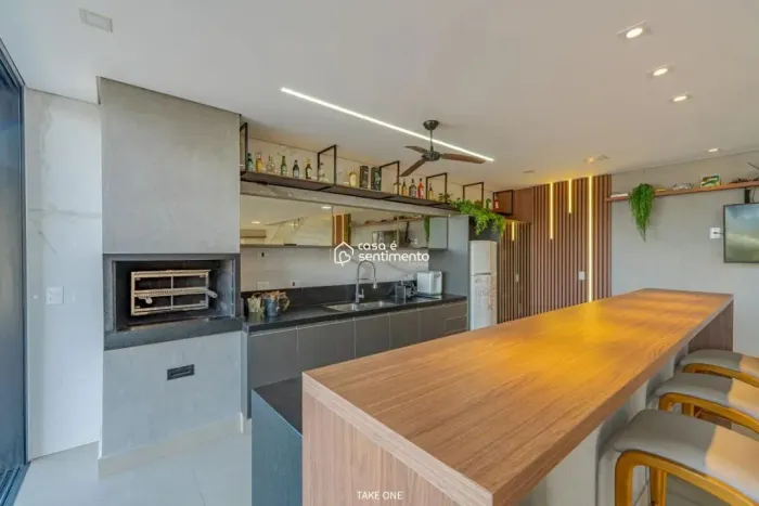 Casa com 3 suítes, piscina, sauna, à venda no Condomínio Terras de Santa Teresa, em Itupev