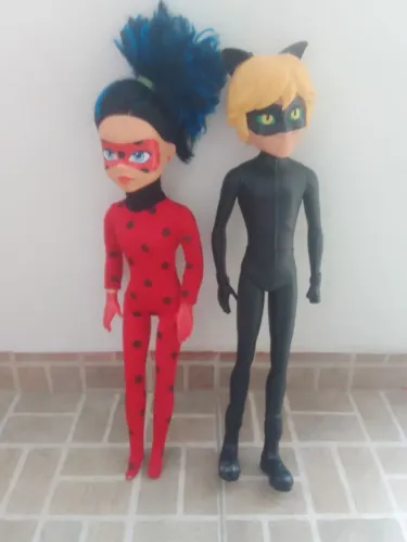 Par de Bonecos  - 55CM - LadyBug.