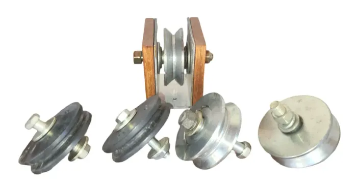 Roldanas Metal 3 P/ Portão 60mm 2.1/2  2 Nylon Com Parafuso