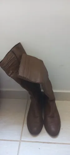 Botas de Couro Marrom da Eda's - 39 (forma grande) usada