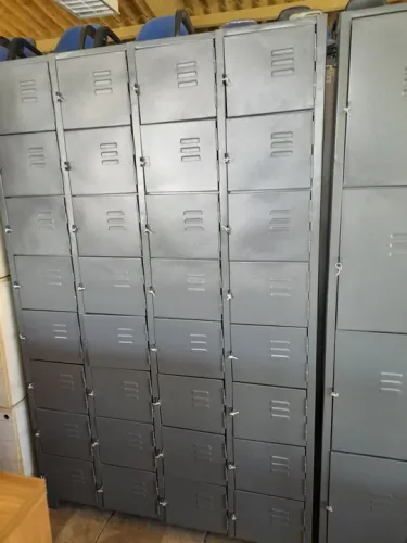 Armário de aço 32 portas - Novo