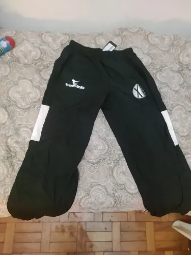 Calça agasalho, tamanho GG, do Xv de Piracicaba, Novo, Oficial