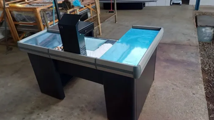 CHECK OUT,CAIXA MERCADINHO  1,30, 1,50 E 2,00 MTS PRETO-CHAME ZAP 71- *