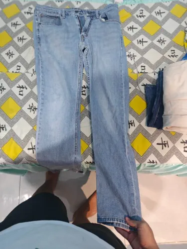 Calça Jeans Levis Semi Nova