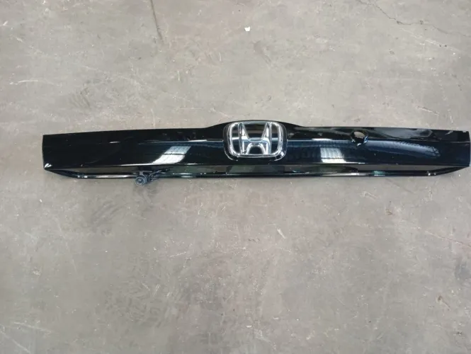 Acabamento Da Tampa Traseira Honda Fit 2009 A 2013 Original