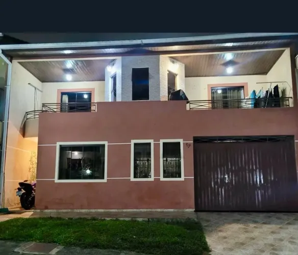 Casa para Locação em Curitiba, Santa Cândida, 3 dormitórios, 1 suíte, 3 banheiros, 3 vagas