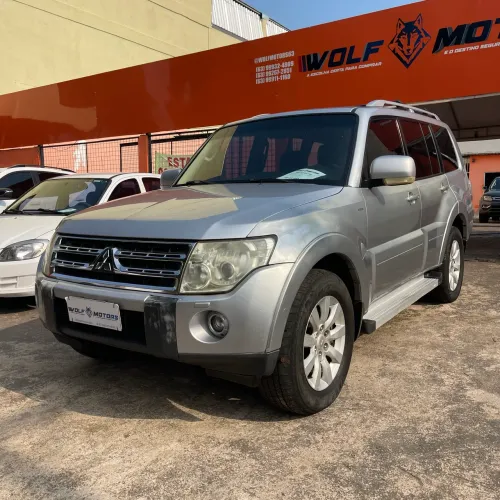 Pajero HPE Full 3.2 4X4  AUT 2009