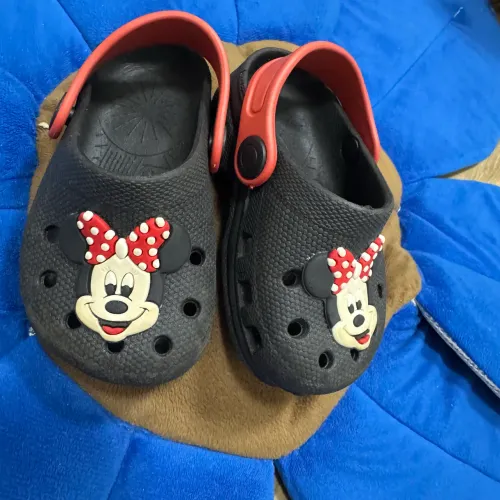 Crocs Minnie , menina 