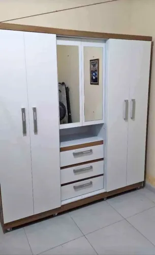 Guarda Roupa de Luxo 