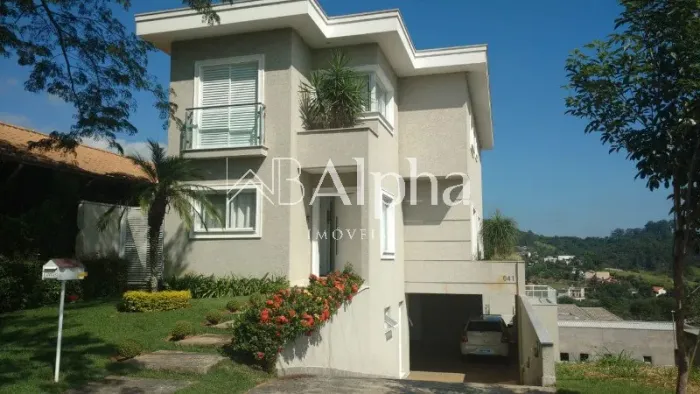 Casa mobiliada a venda no Condomínio New Ville em Santana de Parnaíba - SP
