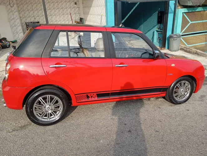 Lifan 320 Elite 1.3 16V 88cv 5P 2011