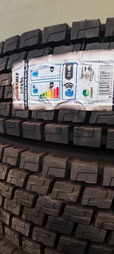 Pneu 215/75R17,5<br>Direcional<br>Marca Goodride/XBRI<br>A vista<br>450,00<br>Cartão até <br>04 vezes<br>500,00