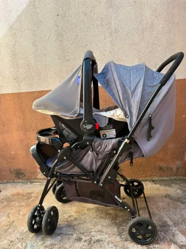 Kit carrinho + bebê conforto 13kg cosco