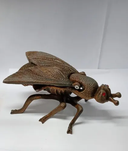 Cinzeiro Antigo de Cobre Formato de Mosca DV00257