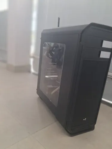 PC Desktop - i5-8400 + 16 GB RAM + GT 1030 2 GB