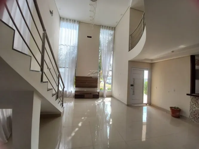 Vende Casa 4 Qurtos Jardim Santa Rita de Cássia