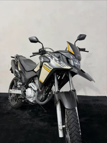 XRE 300 ADVENTURE 
