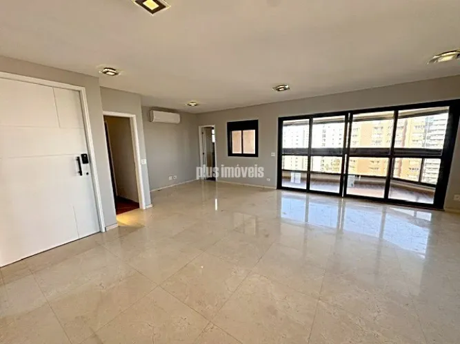 PRÓXIMO AO PARQUE BURLE MARX - 200M²AU 3 SUÍTES 4 GAR - LIVING AMPLO - TÇO GOURMET