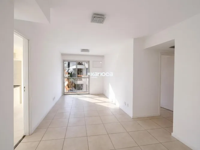 Apartamento 66m2| 2 Quartos com Suíte| Sol Manhã| Andar Médio| Condomínio Lazer Completo|