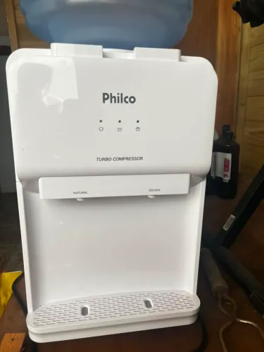 Bebedouro de água gelada Philco