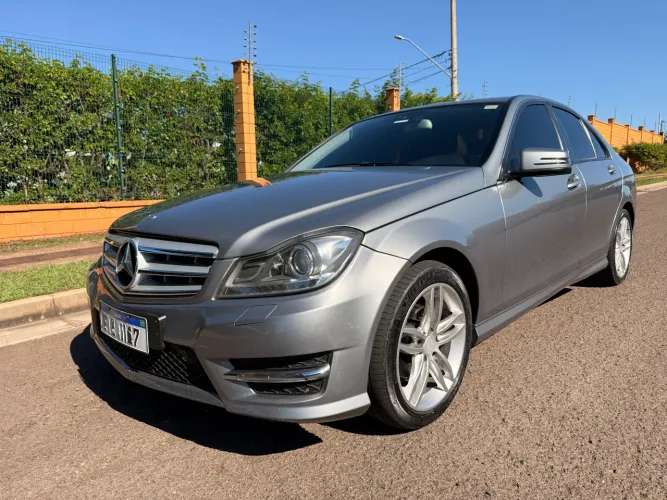Mercedes-Benz C-180 CGI Sport 1.6 TB 16V 156cv Aut. 2014