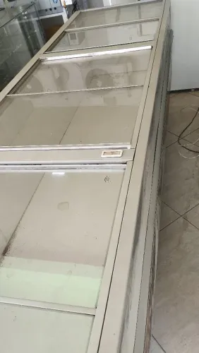 Ilha refrigerada Gelopar (c/ defeito)