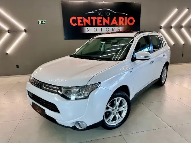 Mitsubishi Outlander 3.0/ GT 3.0 V6 Aut. 2015