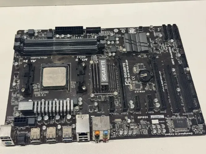 Kit Placa mãe GA-970A + Professador FX + Ram + Cooler