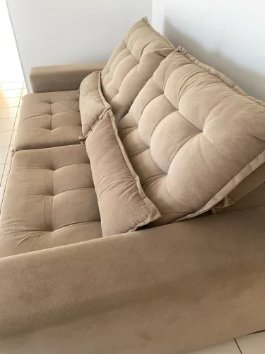 Sofá Retrátil Bege Novinho - Excelente Qualidade