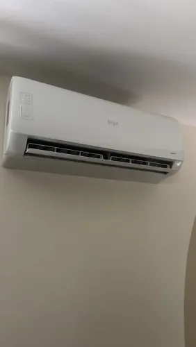 Ar condicionado Elgin Split Inverter 12000 btus