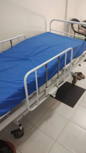 Cama hospitalar