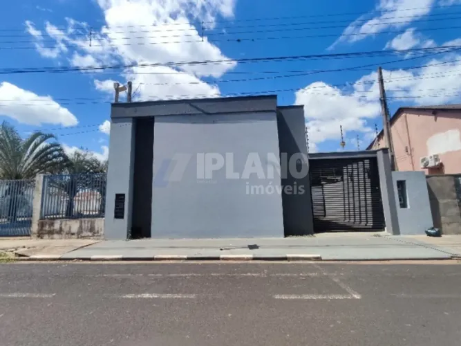 Locação de Comercial / Sala na cidade de Ibaté