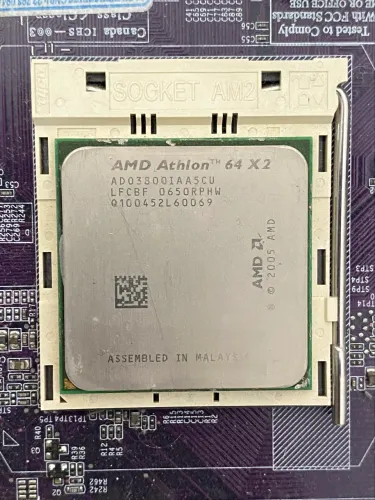 Placa mãe Ddr 2 + Processador e Memória