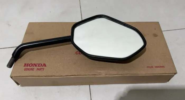 Espelho retrovisor direito