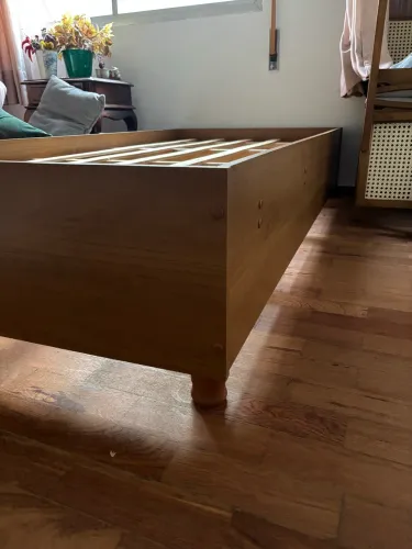 Cama de madeira solteiro + colchão ortobom