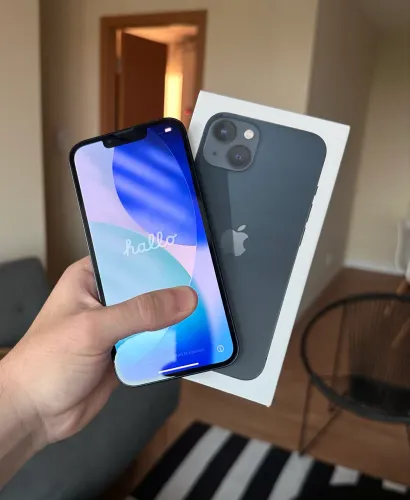 iPhone 13 128GB Meia-Noite