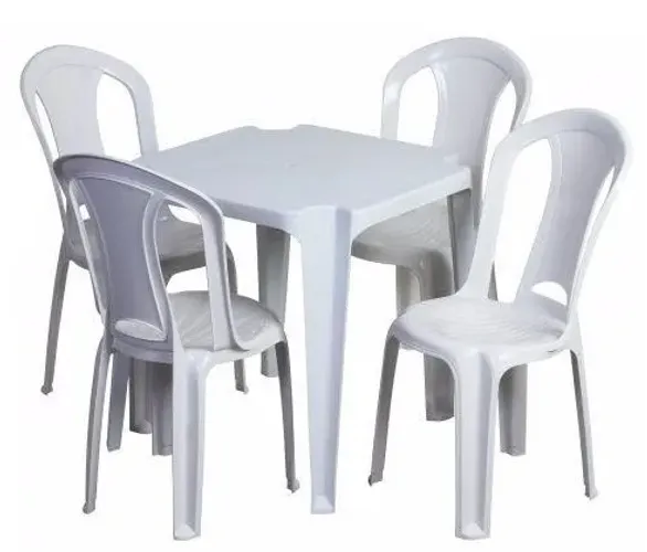 vende jogo mesa cadeiras plastico